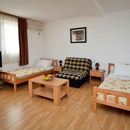 Apartmani Alexandra Budva Szoba fotó