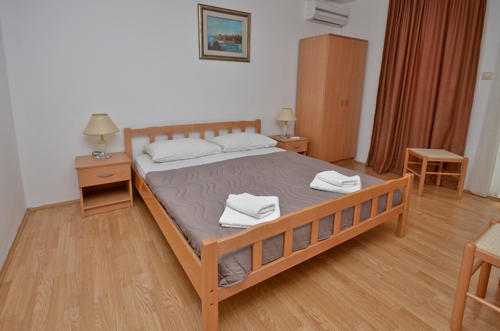 Apartmani Alexandra Budva Szoba fotó