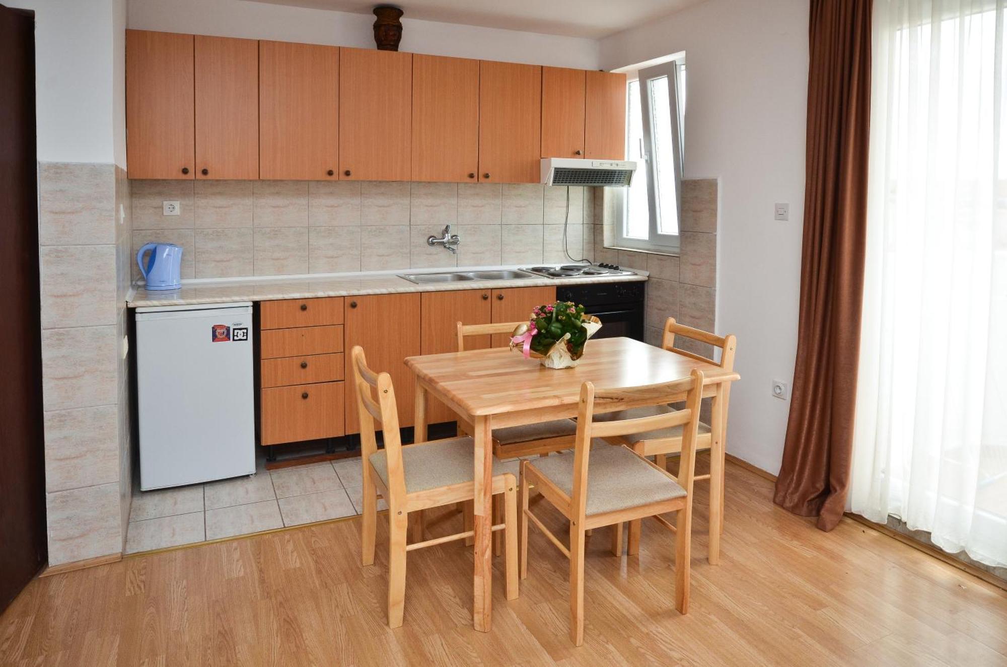 Apartmani Alexandra Budva Szoba fotó